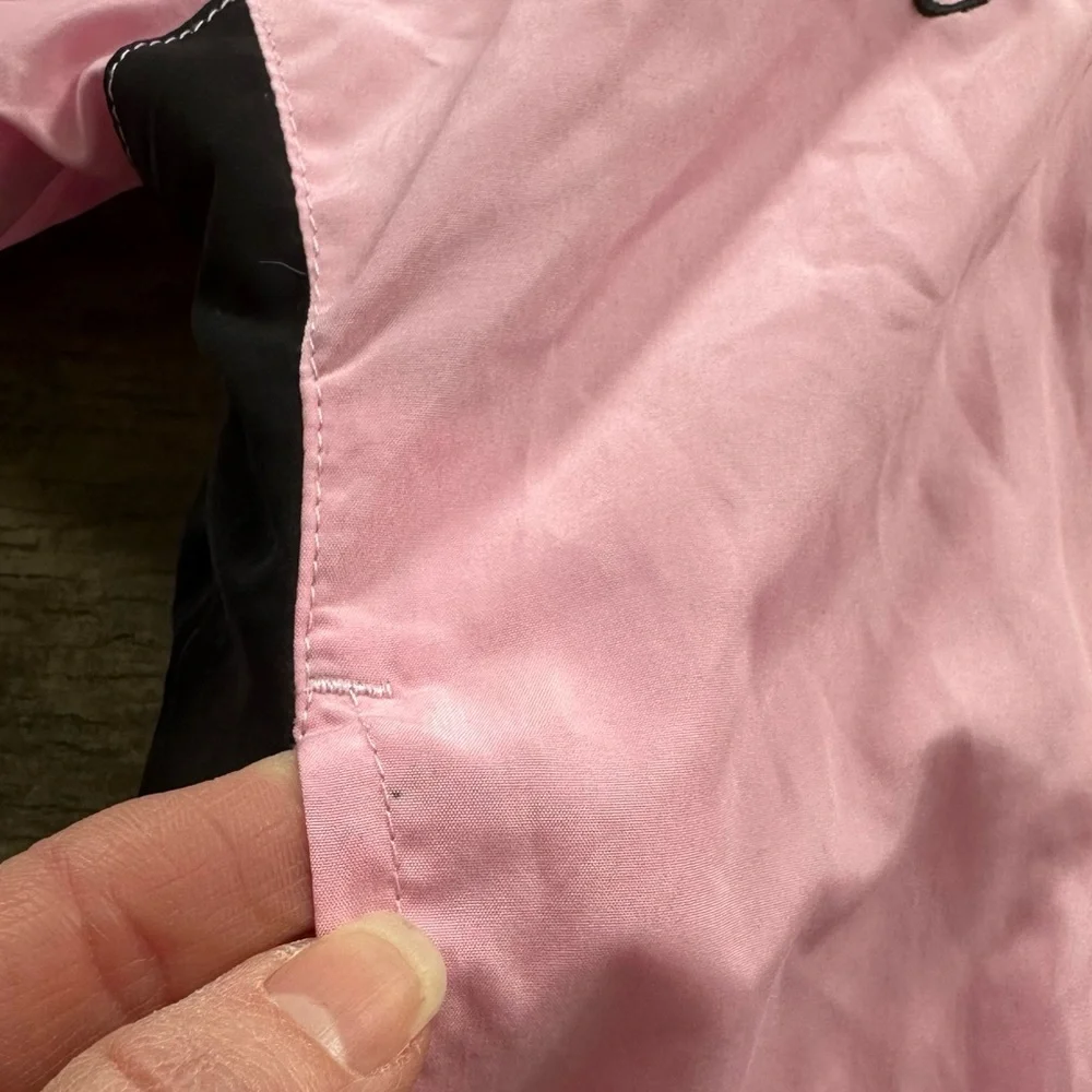Nike baby girls light weight wind breaker coat with hood light pink and black